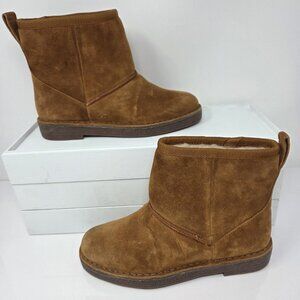 Clarks Womens 6 Boots Winter Suede Faux Fur Short Cognac Brown Drafty Day Comfy